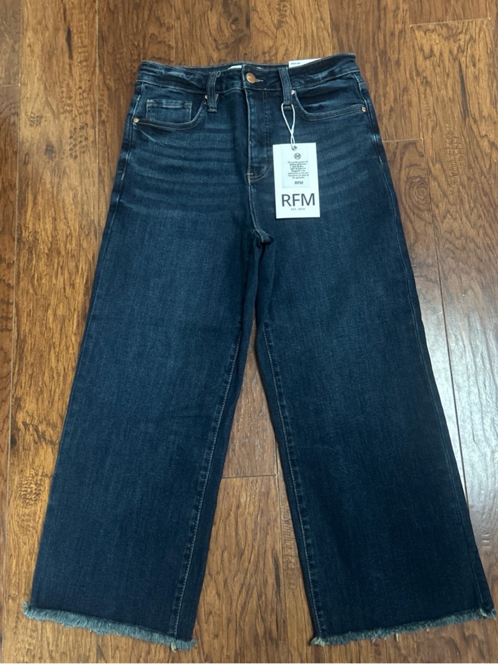 Women’s Dark Blue Wide-Leg Jeans Size 9